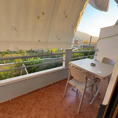 Orikum Holiday Apartaments * オリクム