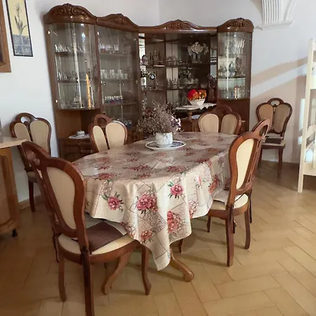 Orikum Holiday Apartaments *
